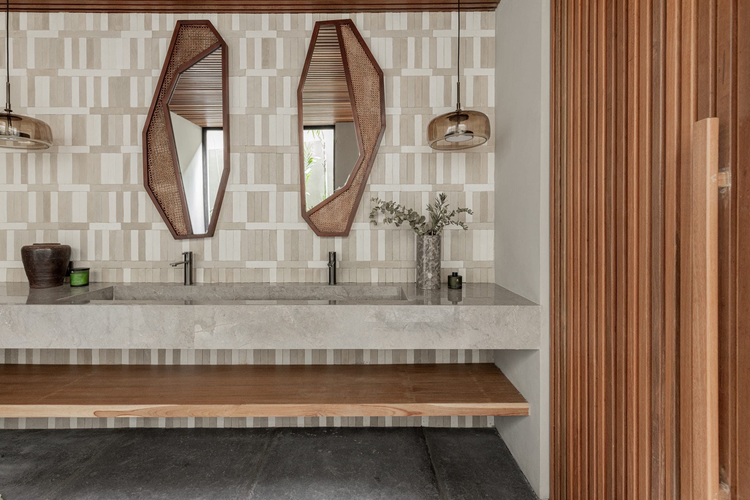 Livare Villas, 7